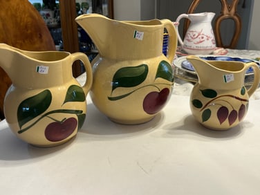 3-VTG Watt Pottery Pitchers 'Apple' pattern
