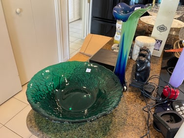 VTG 11.5"dia. Green Glass Bowl & 12"h Jack in the Pulpit Bud Vase