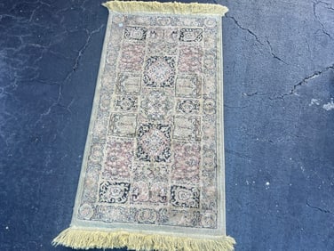 Small Area Rug