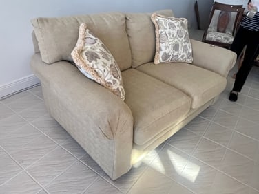 Miles Talbott Love Seat