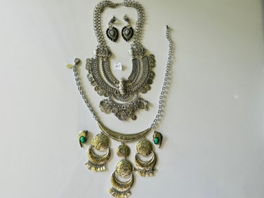 Bag Costume Jewelry