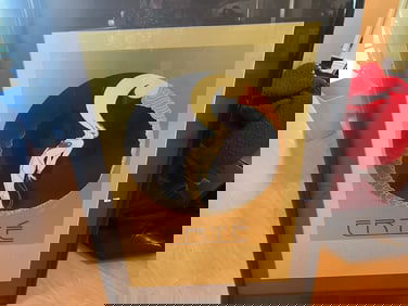 Black Frame Etre' Poster