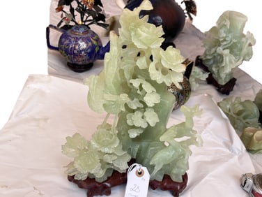 VTG Chinese Xui-Jade Sculpture Carving