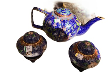 VTG Chinese Blue Floral Enamel Tea Pot & 2-Small Ginger Jars