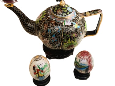 VTG Chinese Black Floral Enamel Tea Pot & 2-Hand Painted Eggs