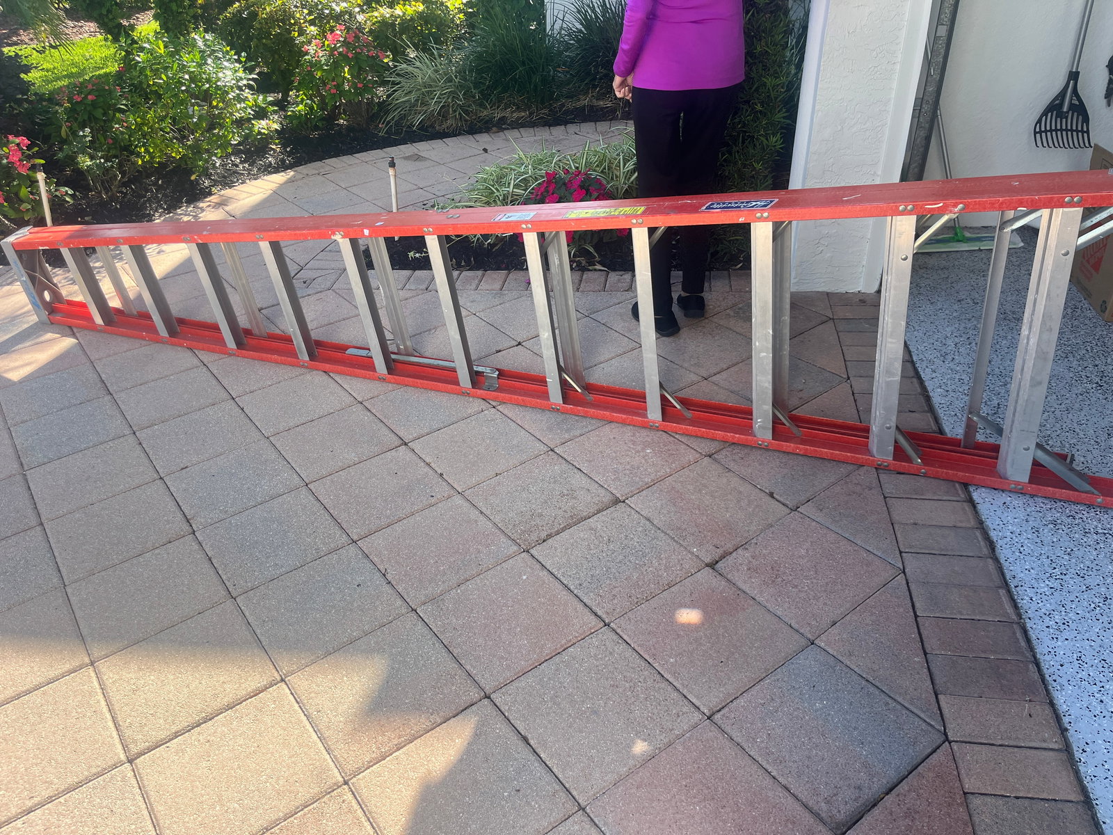 12' Louisville Step Ladder (1 of 2)