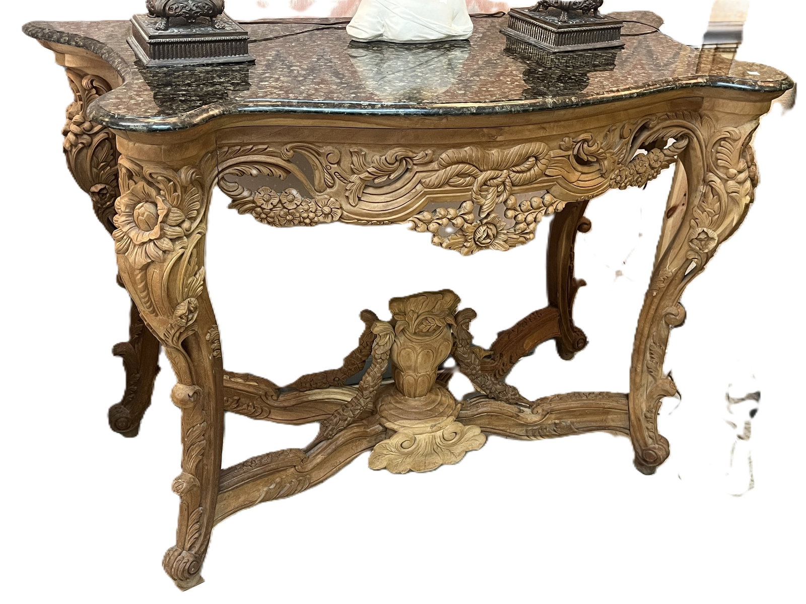 Blk. Granite Top Heavily Carved French Rococo Foyer Table (1 of 4)