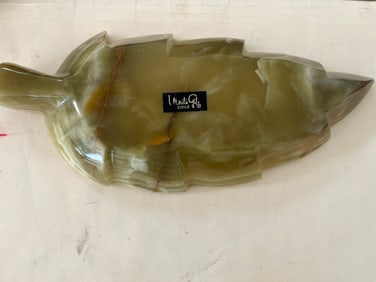 VTG Onyx Leaf Dish