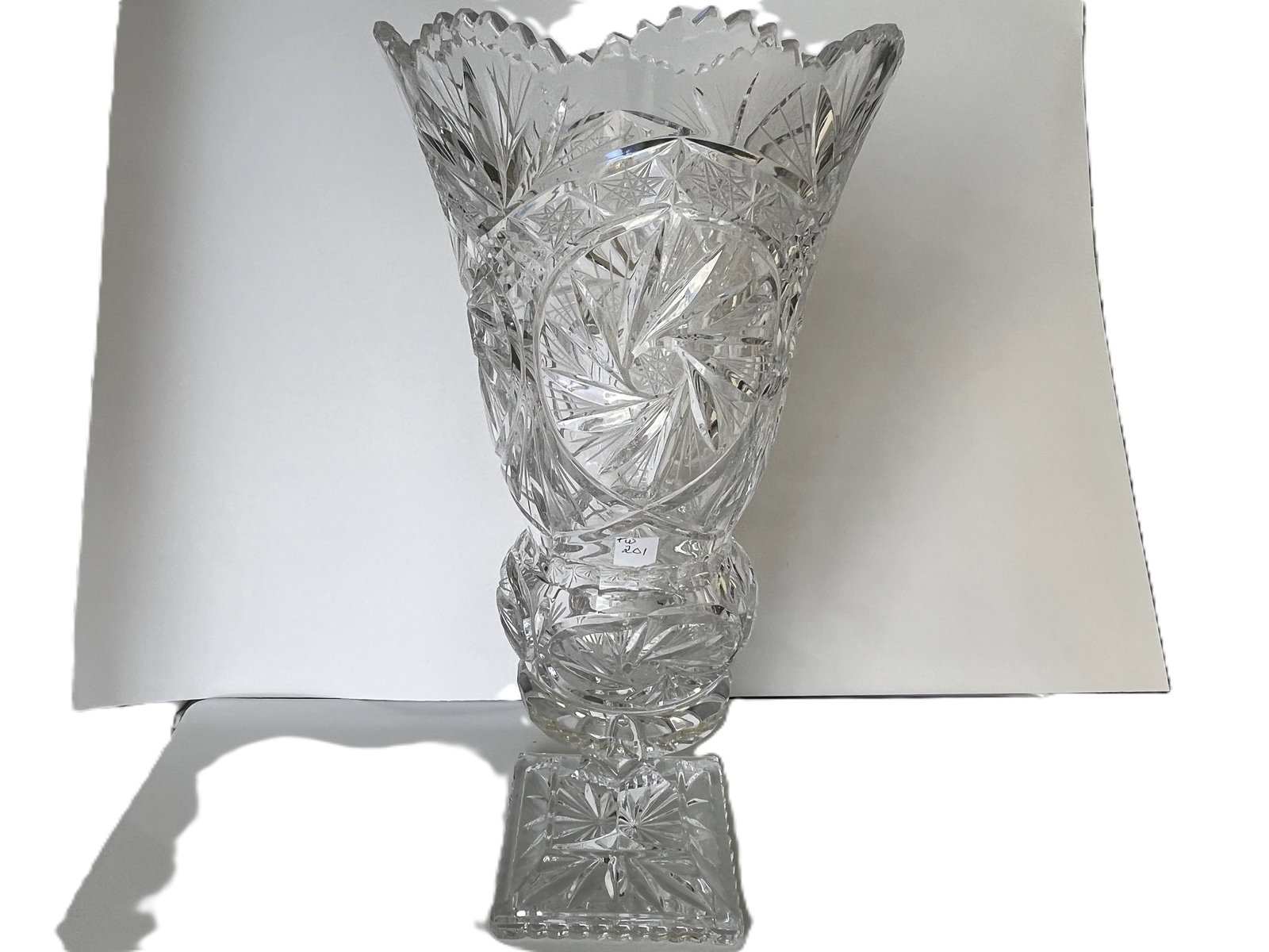 VTG Heavy Cut Crystal Vase (1 of 4)