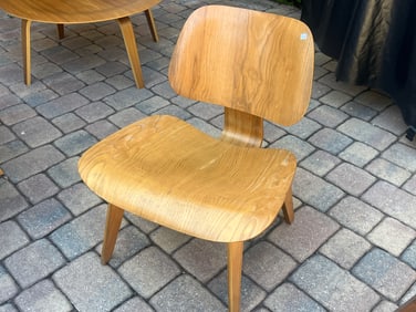 Charles Evans Eames Molded Plywood Chair