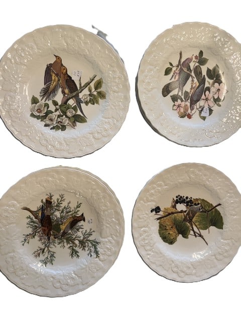 (8) VTG Alfred Meakin 'Birds of America' 9" Plates: (8) VTG Alfred Meakin 'Birds of America' 9" Plates