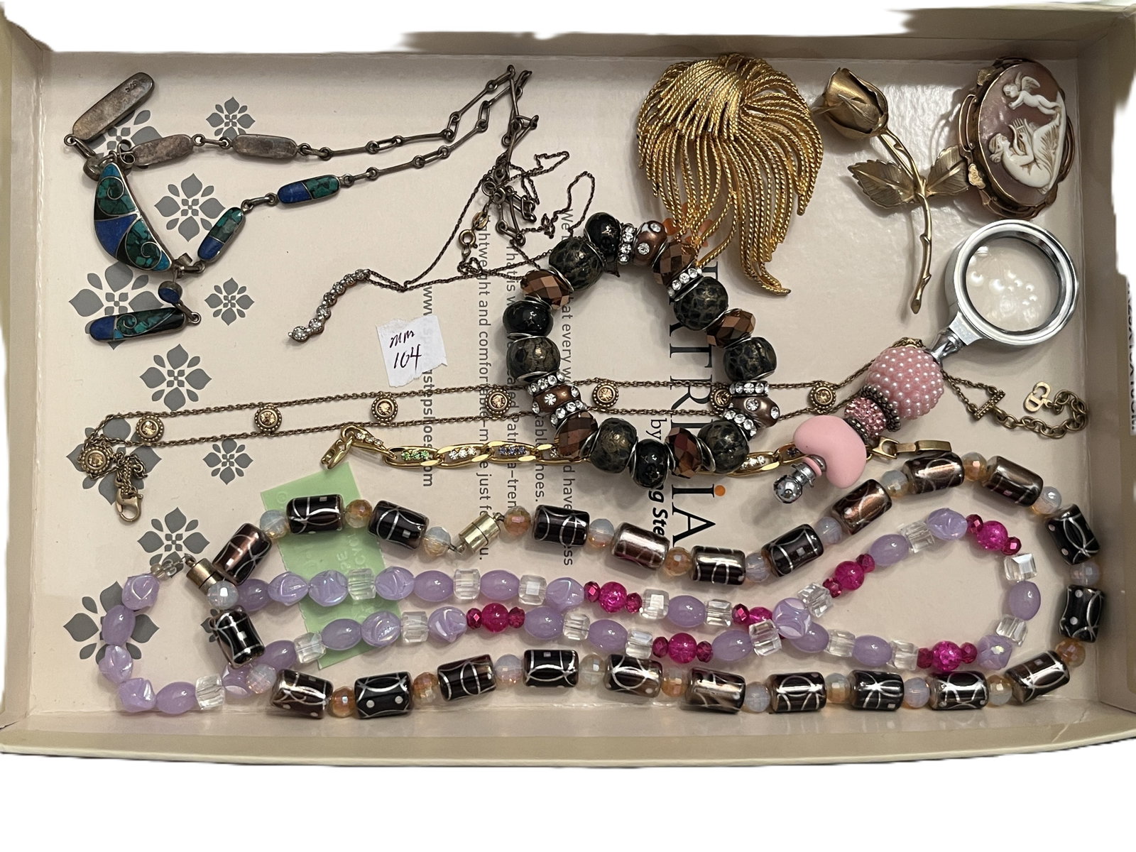 Bag Costume Jewelry (1 of 1)