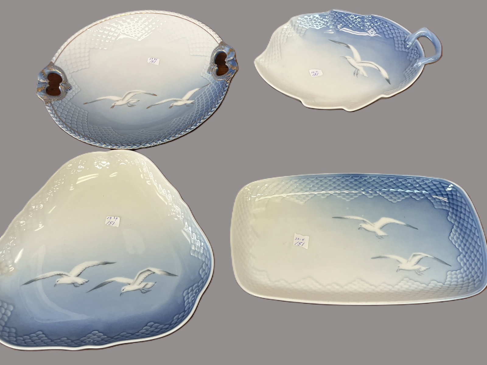 4-B&G Service Plates/Dishes (1 of 5)