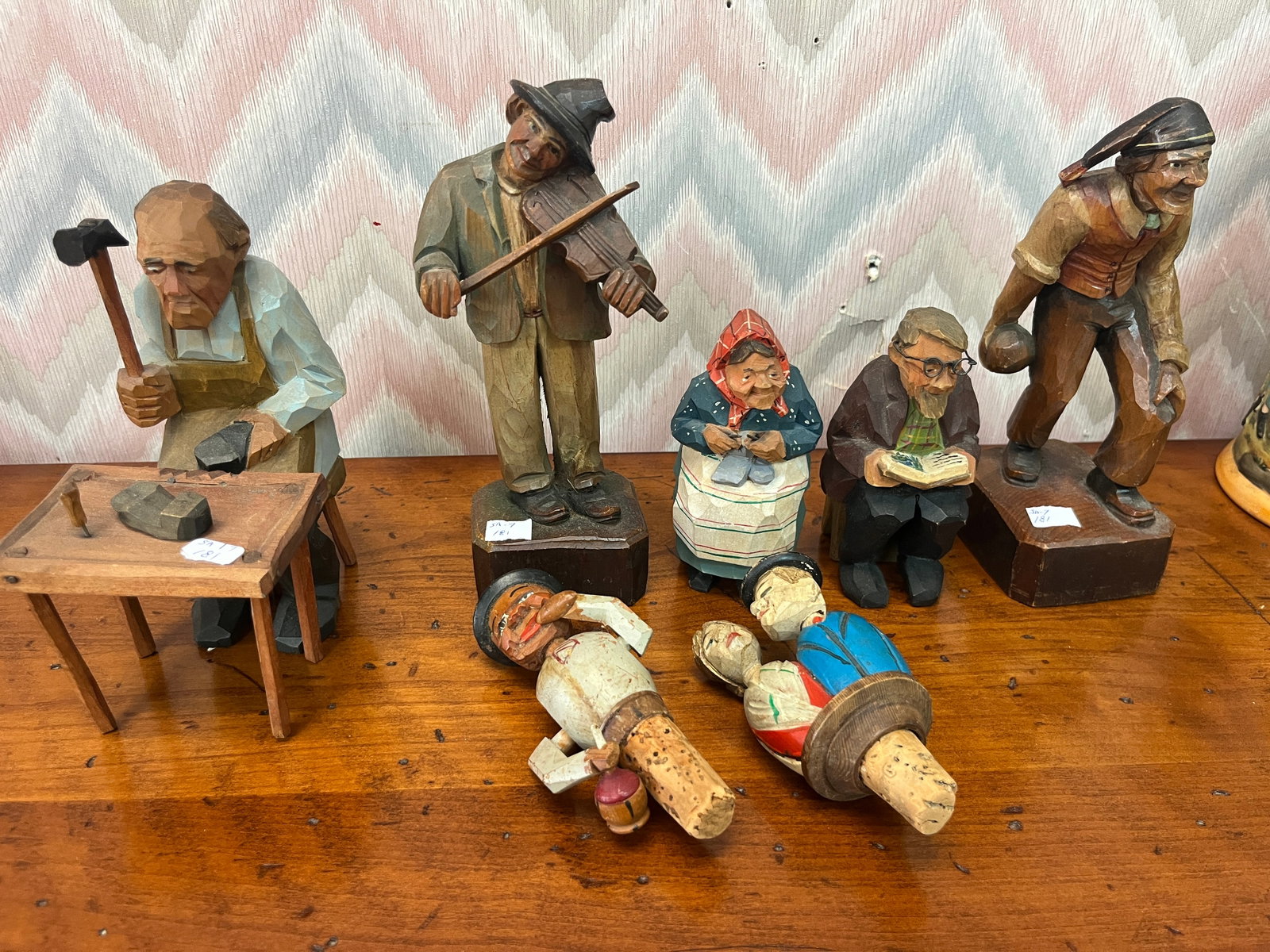 (7) VTG ANRI Hand-Carved Wood Figures (1 of 4)