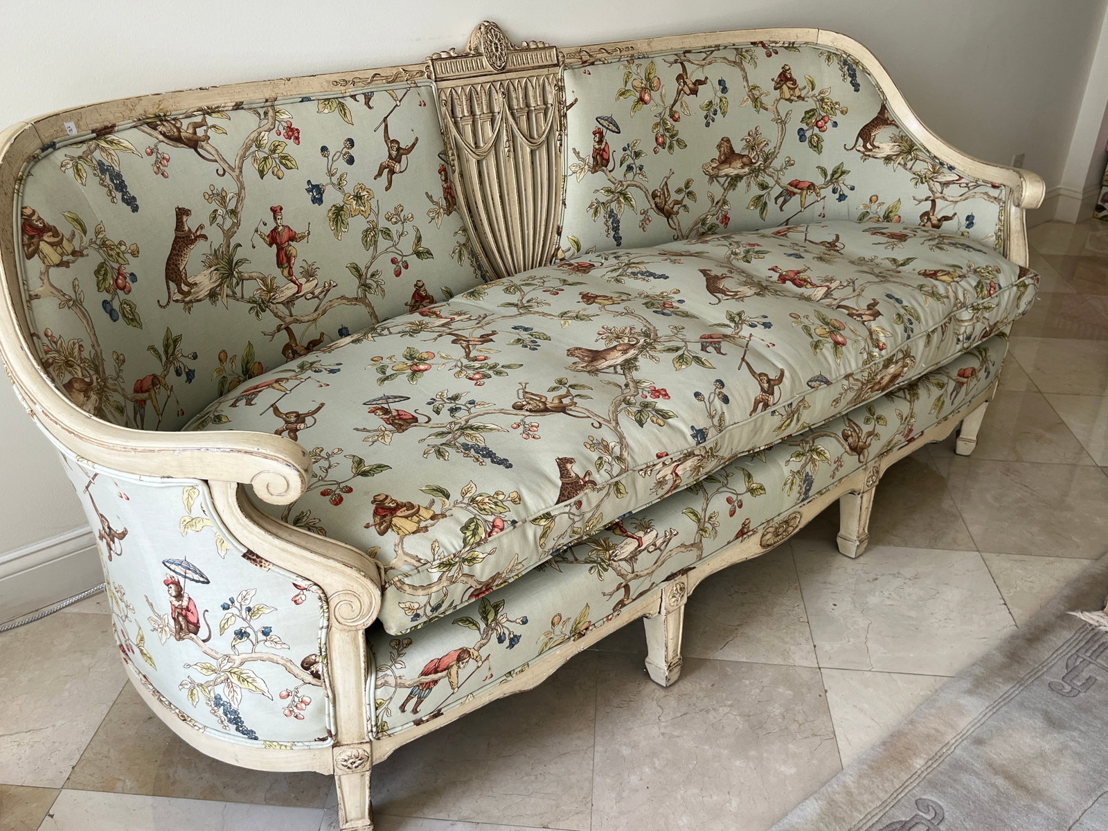 Louis XVI Style Painted Settee with Chinoiserie Animal Upholstery, Provenance: Amy Whittlesey - 3