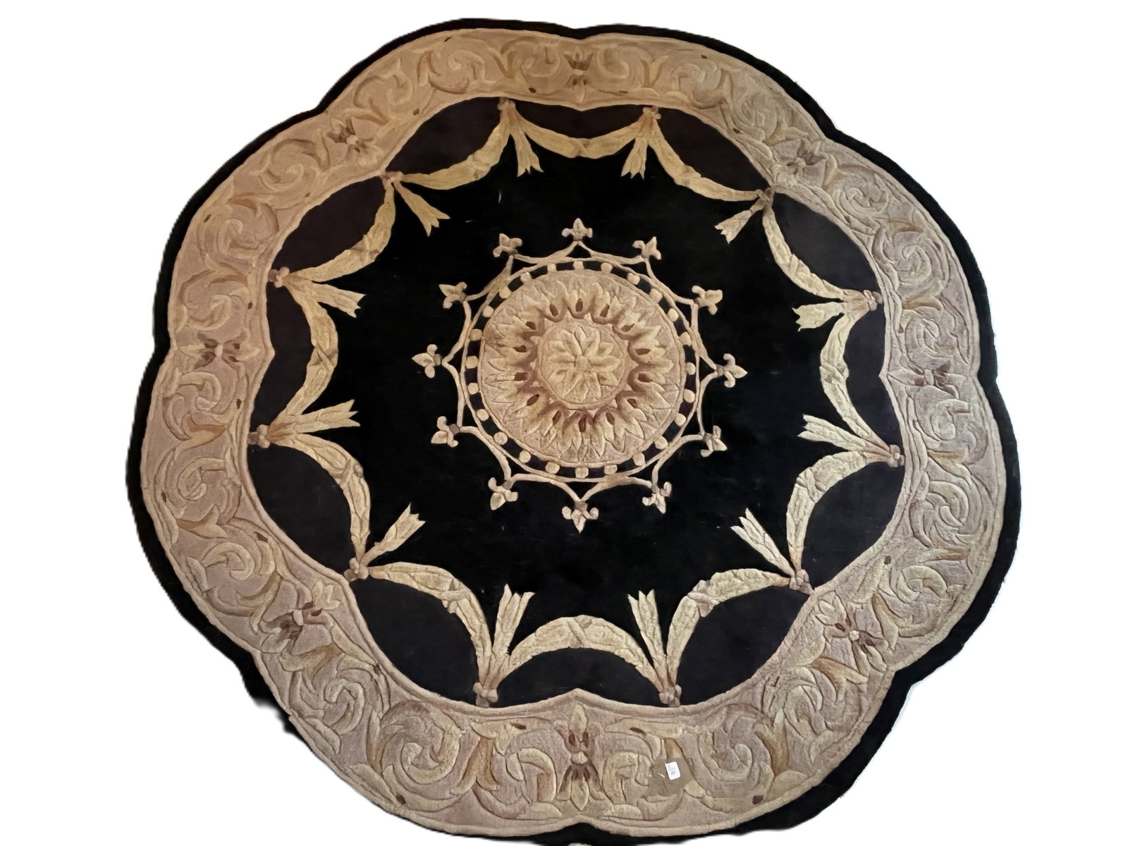 100% Wool Tufted Black & Beige Floral Round Rug, China, 63" Dia. (1 of 3)