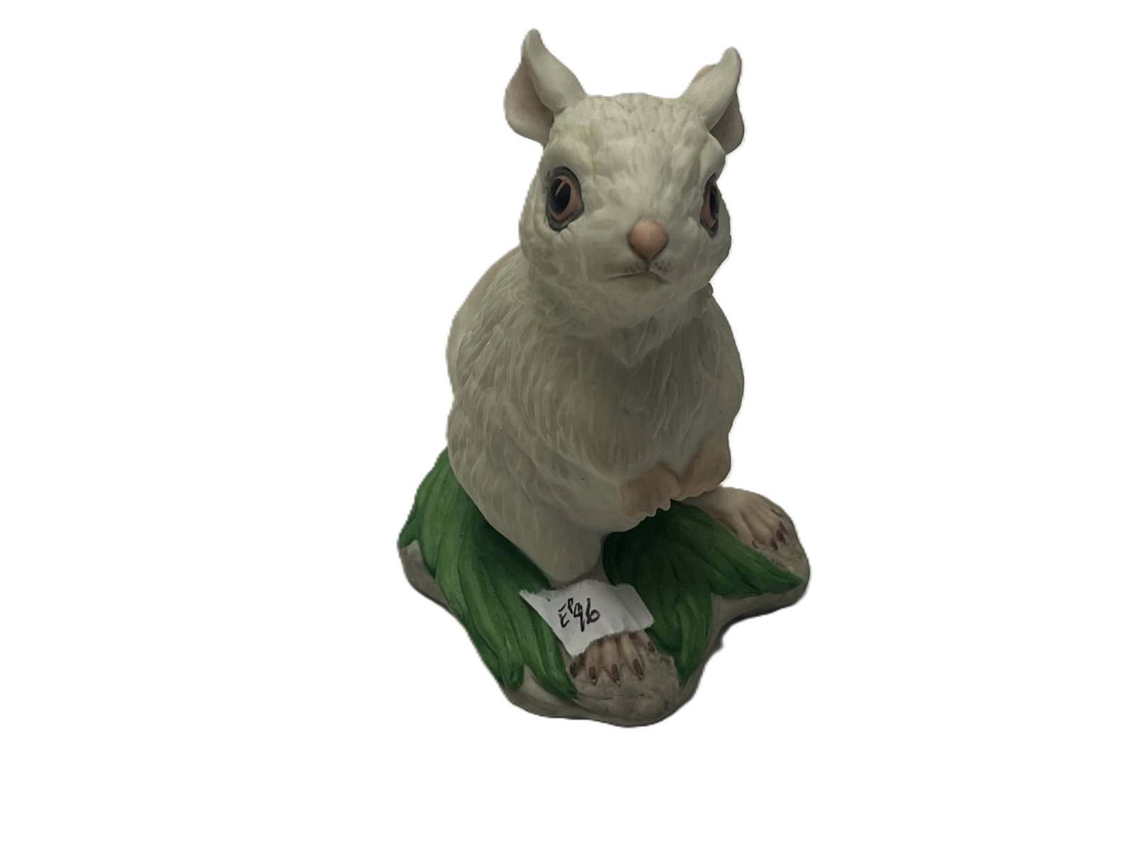 Boehm Edward Marshall White Mouse Porcelain Figurine #700-89 – 3.75"H – Made in USA: Vintage Boehm porcelain White Mouse figurine, model #700-89, produced in the United States by the renowned Boehm porcelain works. Nicely modeled seated white mouse with finely textured fur, pink ears,