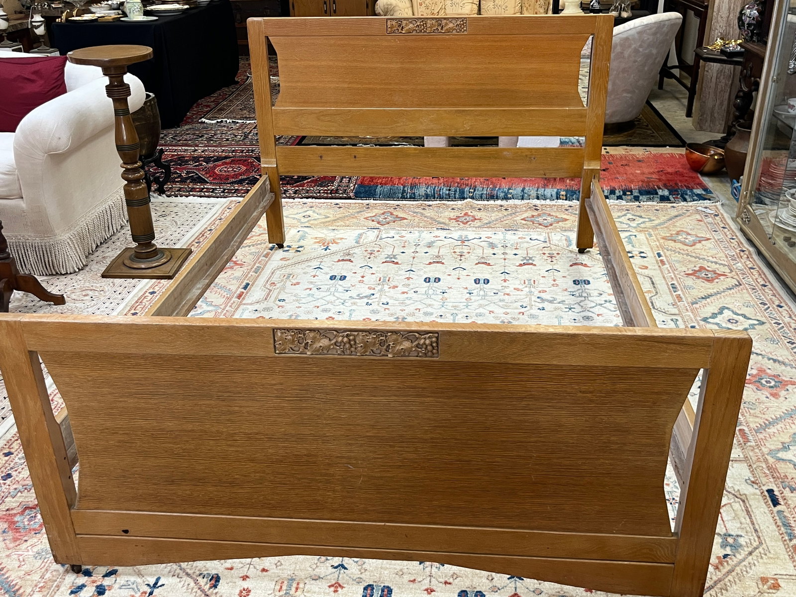 Thomasville 1935 Full/Double?Size Bed Frame (54? Standard Width) (1 of 5)