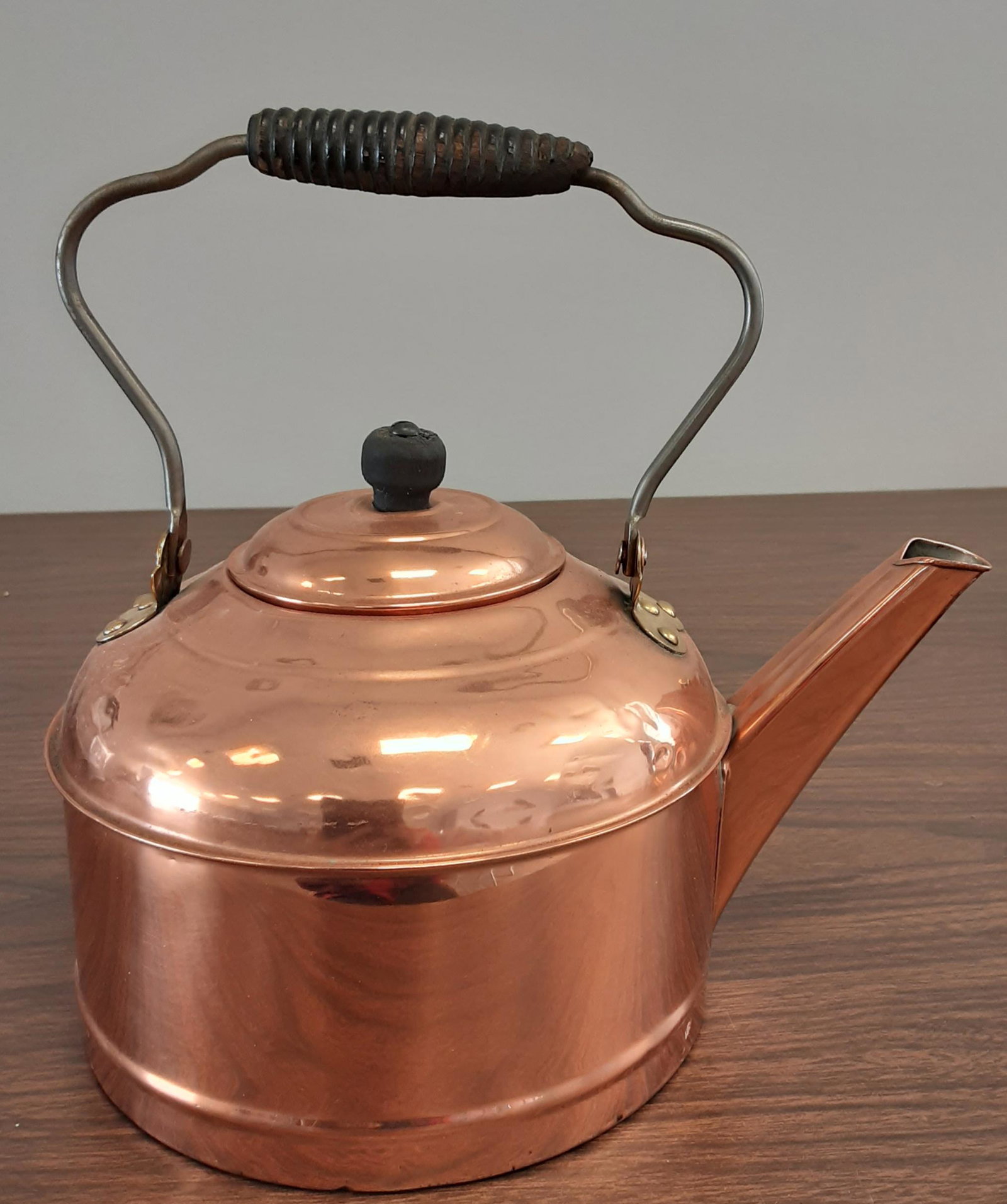 Early 1800’s circa handmade Lancaster County, PA Copper: Rare Early 1800’s circa handmade Lancaster County, PA Copper Tea Pot. A scarce addition to add to your collection.