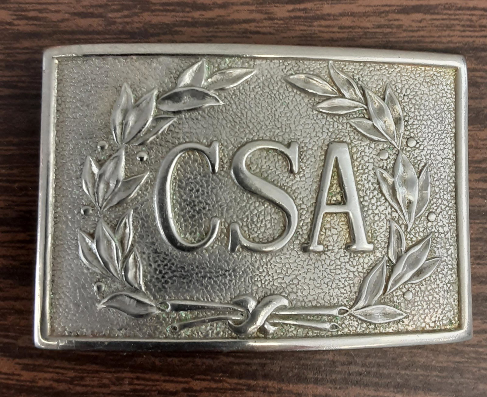 Early SCV Civil War Confederate officer's Buckle: Early SCV Civil War Confederate officer's Buckle. Displaying a very nice early patina. Sons of the Confederate Veterans items are very hard to find in today's collectors world.