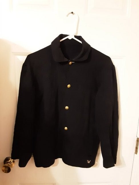 rare civil war union 4 button sack coat: you are bidding on an attic found, union civil war 4 button sack coat. This coat is battle worn , shows or displays well . Has some mothing , but nothing too serious