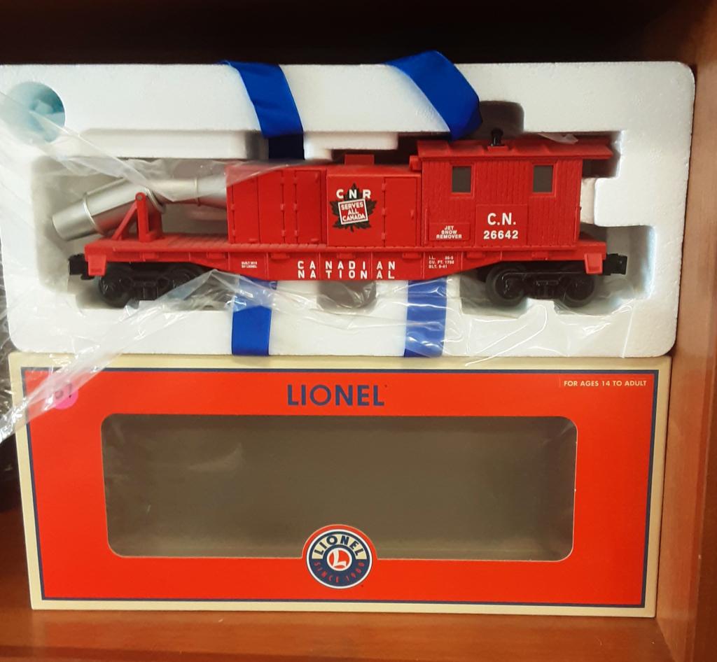 Lionel Canadian National Car: Lionel Canadian National Car