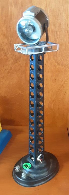 LIONEL VILLAGE TOWER LIGHT You are bidding on a LIONEL: You are bidding on a LIONEL VILLAGE TOWER LIGHT.. a great addition to your colelction!