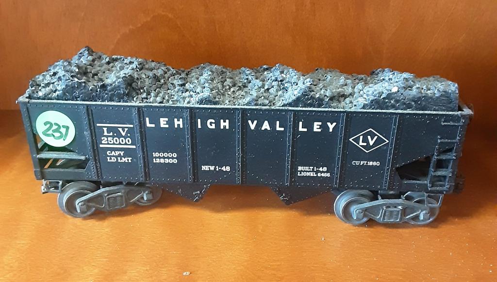 LEHIGH VALLEY COAL TRAIN You are bidding on a LIONEL (1 of 1)