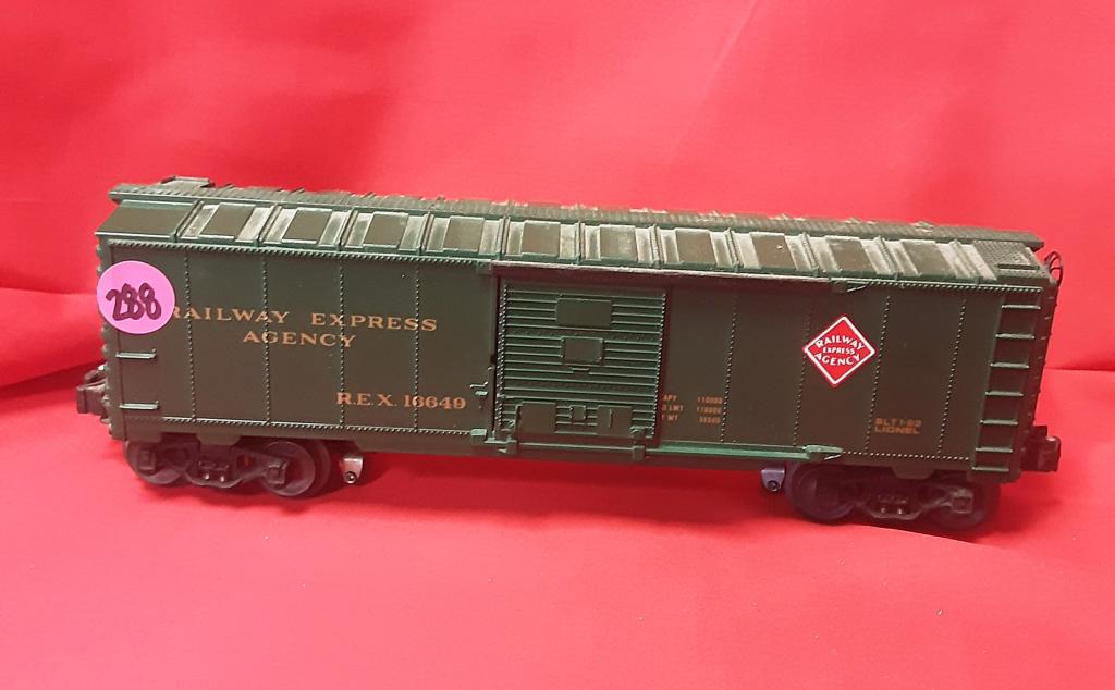 LIONEL RAILWAY EXPRESS AGENCY TRAIN You are bidding on (1 of 1)