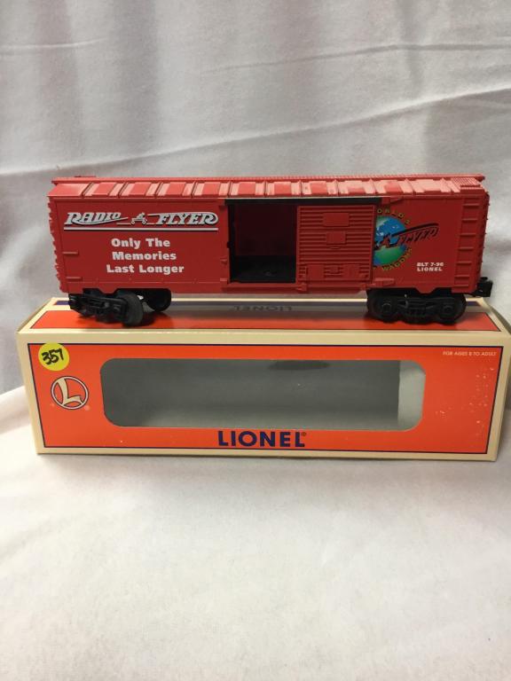 Lionel Radio Flyer Box Car #16275 You are bidding on a (1 of 1)