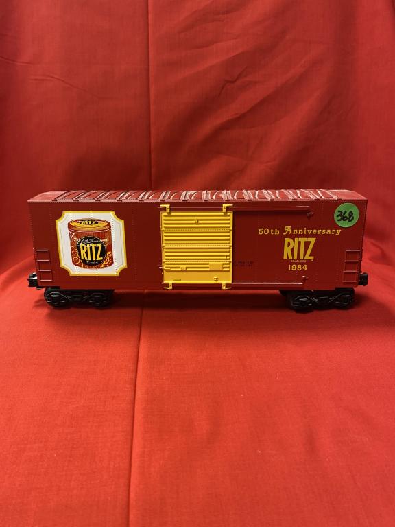 Lionel Ritz 50th Anniversary Box Car # 48043: Lionel Ritz 50th Anniversary Box Car # 48043