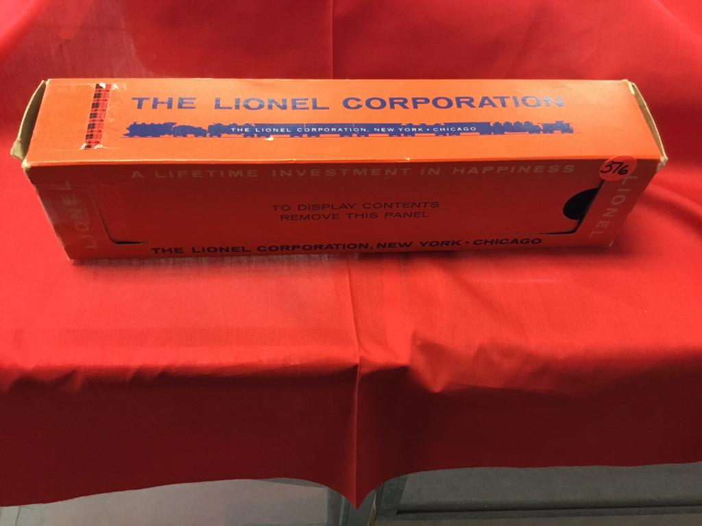 Lionel No 6636 Hopper Car (1 of 2)