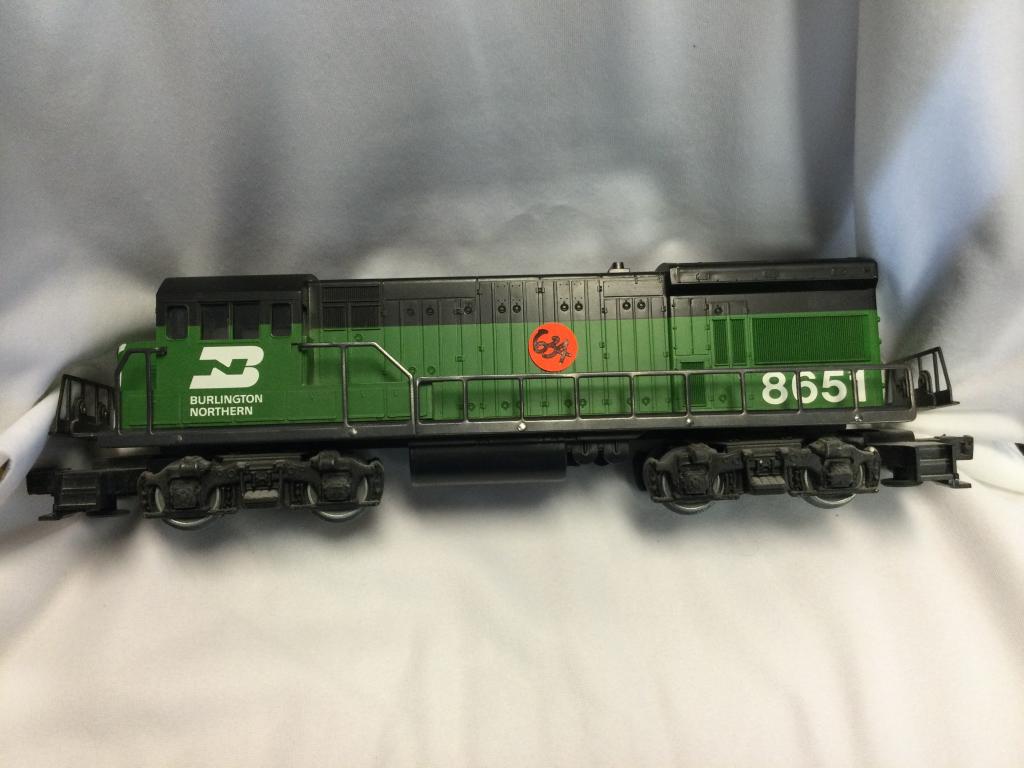 BURLINGTON NORTHERN ENGINE You are bidding on a (1 of 1)