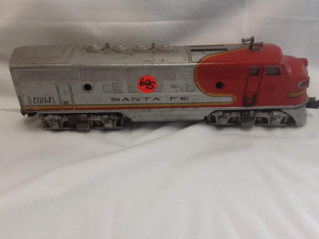 LIONEL SANTA FE ENGINE You are bidding on a  LIONEL (1 of 1)