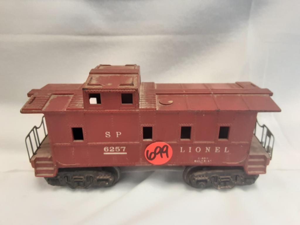 LIONEL 6257 CABOOSE You are bidding on LIONEL 6257: You are bidding on LIONEL 6257 CABOOSE A great addition to your collection!
