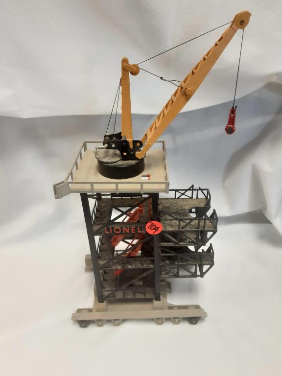 LIONEL VILLAGE CRANE You are bidding on a LIONEL: You are bidding on a LIONEL VILLAGE CRANE. A great addition to your collection!