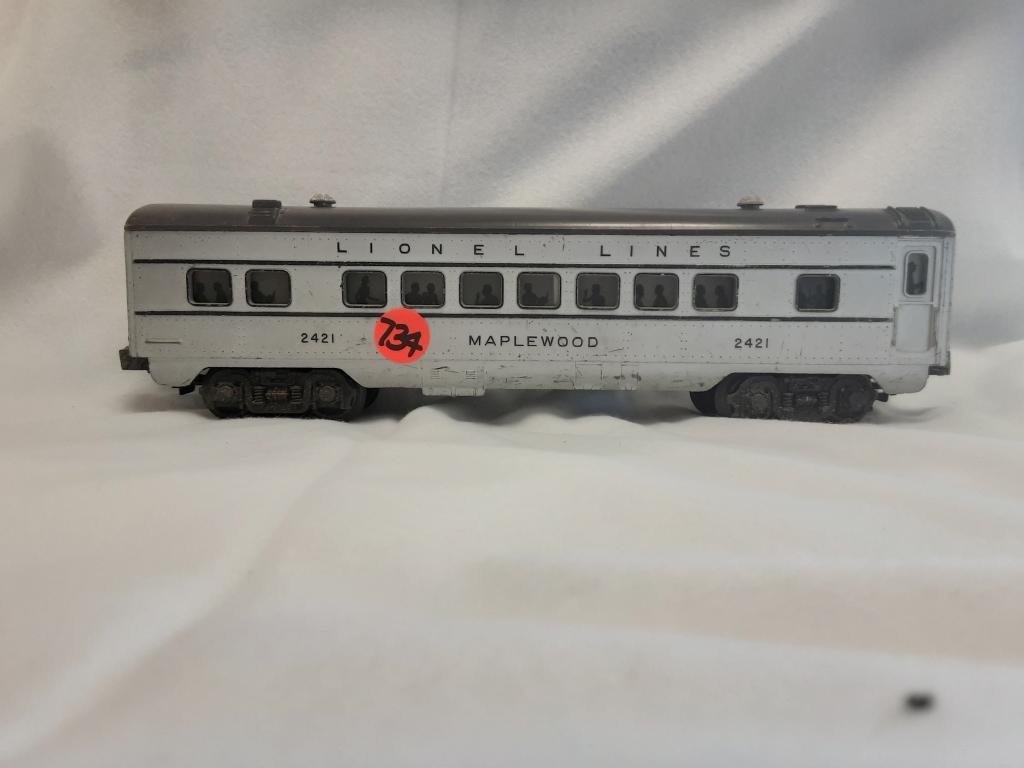 LIONEL LINES MAPLEWOOD RAILROAD CAR 2421 You are: You are bidding on a LIONEL LINES MAPLEWOOD RAILROAD CAR 2421 A great addition to your collection!