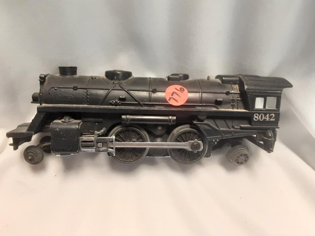 LIONEL STEAM ENGINE 8042 You are bidding on a LIONEL: You are bidding on a LIONEL STEAM ENGINE 8042 A great addition to your collection!