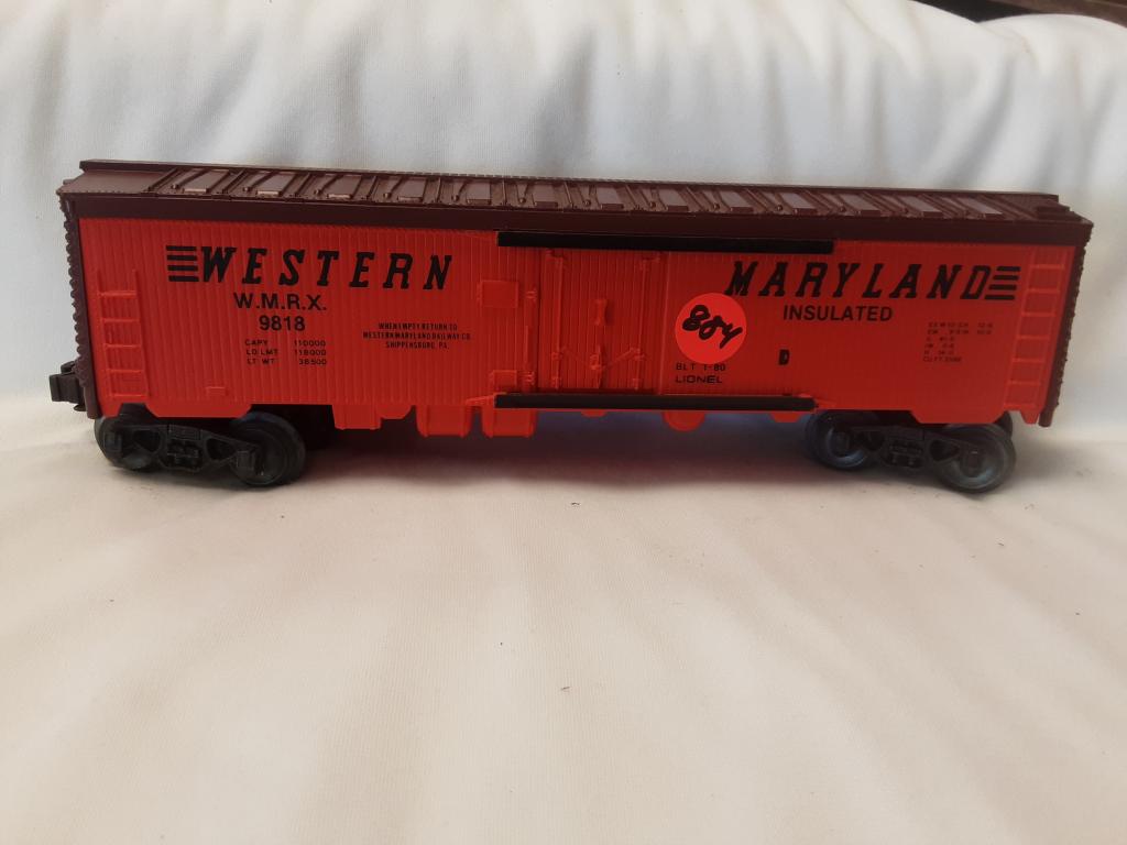 LIONEL WESTERN MARYLAND INSULATED BOX CAR: LIONEL WESTERN MARYLAND INSULATED BOX CAR