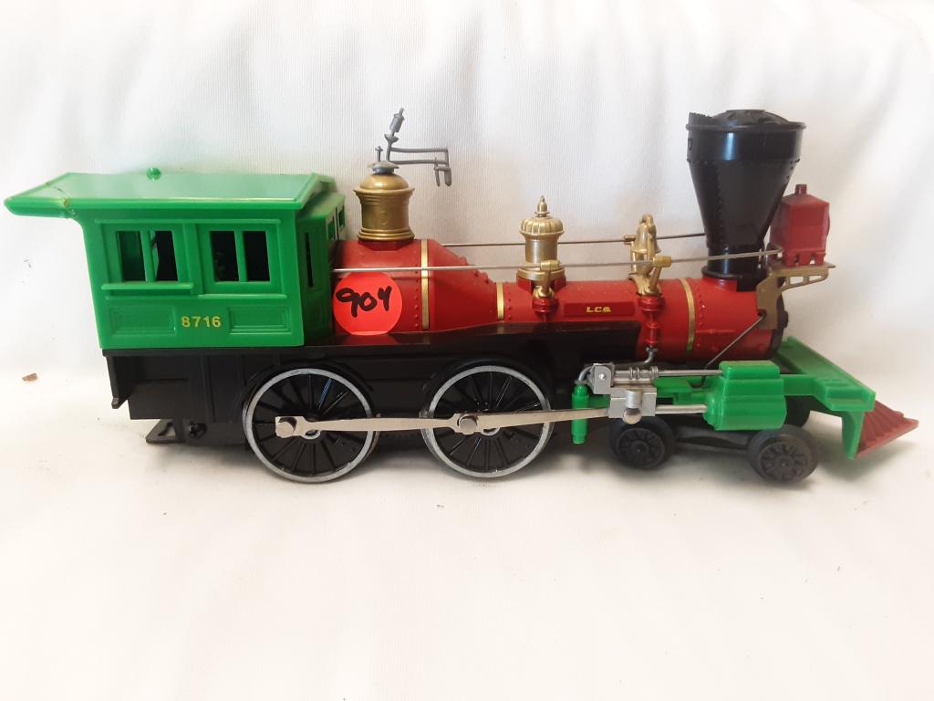 LIONEL CHRISTMAS ENGINE: LIONEL CHRISTMAS ENGINE
