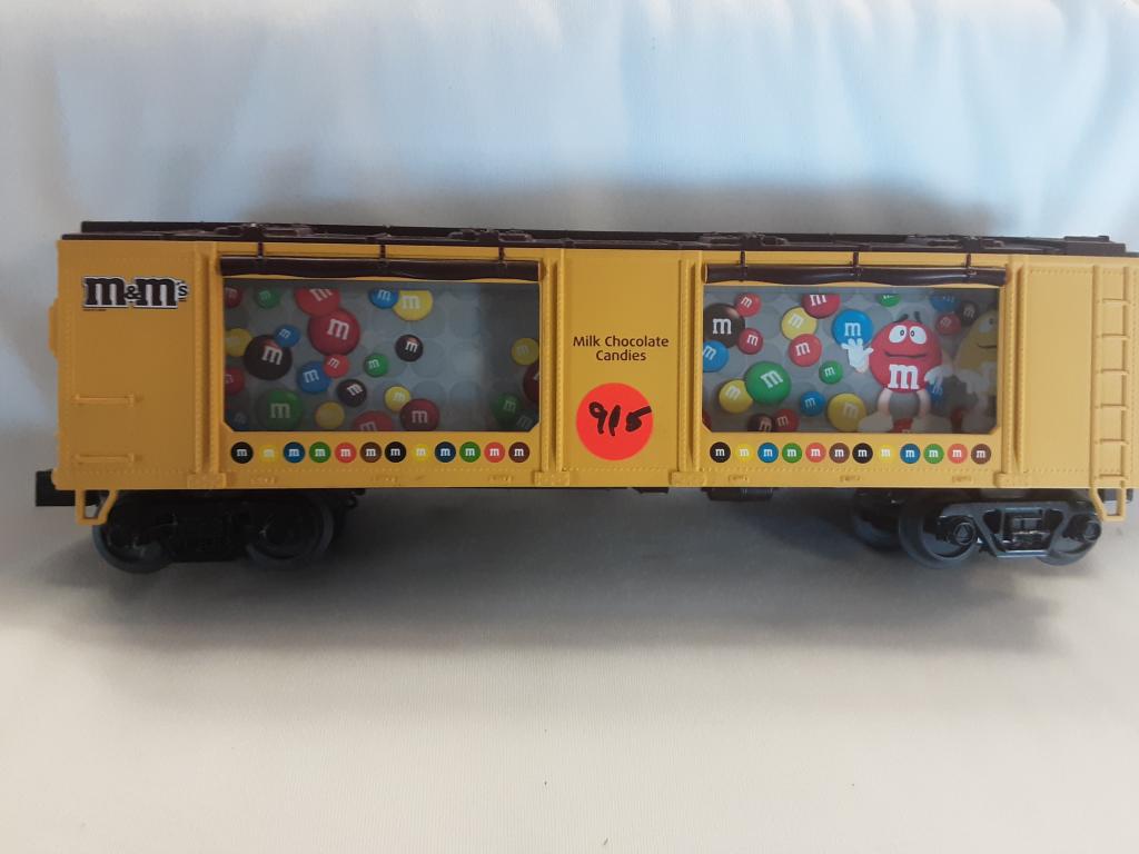 LIONEL M&M'S WINDOW CAR (1 of 1)