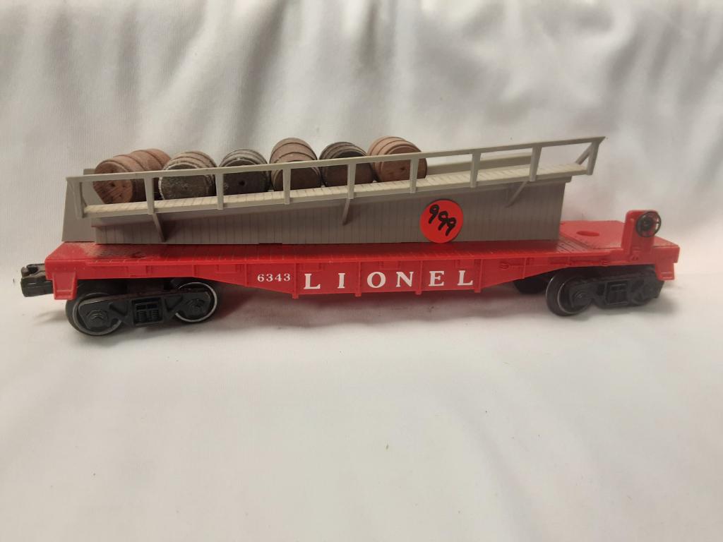 LIONEL #6343 FLAT BED CARRIER: LIONEL #6343 FLAT BED CARRIER