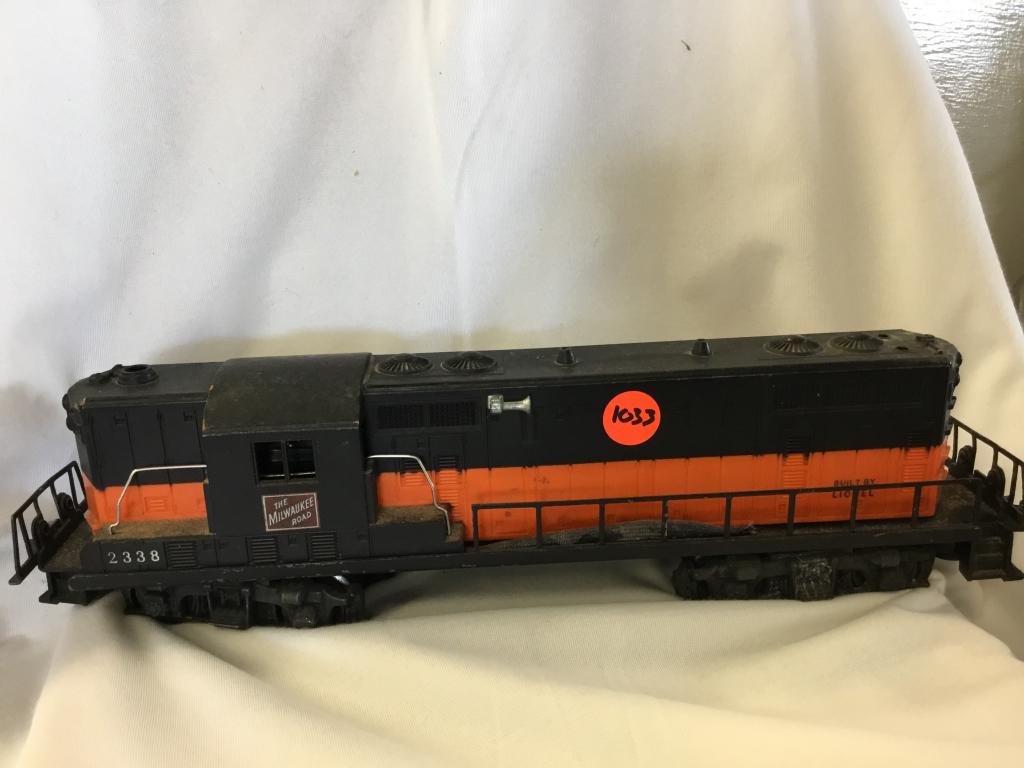LIONEL THE MILWAUKEE ROAD TRAIN You are bidding on a (1 of 1)