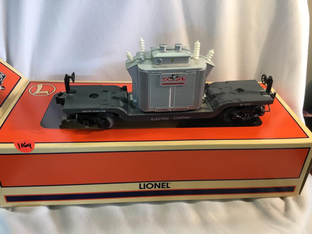 LIONEL MONOPOLY TRAIN You are bidding on a LIONEL: You are bidding on a LIONEL MONOPOLY TRAIN .... a very nice collector's item for your collection!