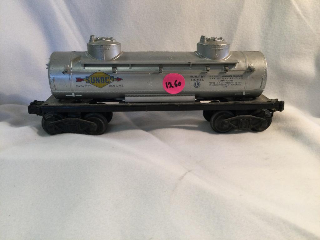 LIONEL SUNOCO TANKER TRAIN CAR YOU ARE BIDDING ON A: YOU ARE BIDDING ON A LIONEL SUNOCO TANKER TRAIN CAR....A GREAT ITEM TO ADD TO YOUR COLLECTION!