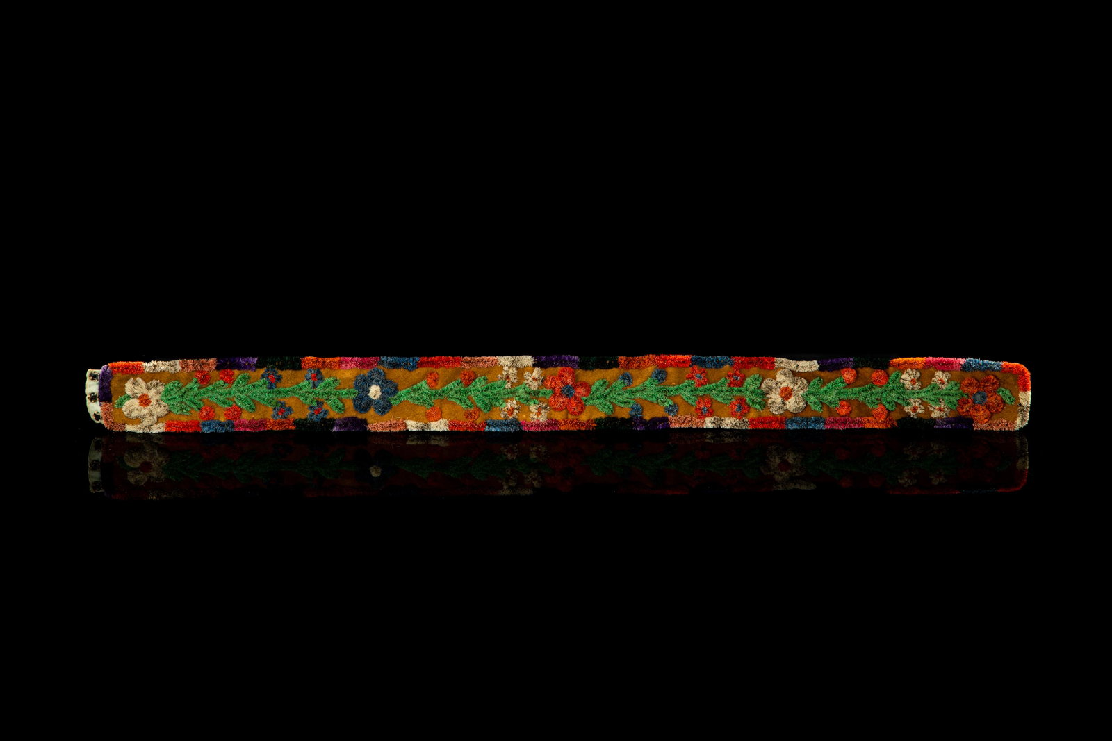 UNIDENTIFIED MAKER, FIRST NATIONS, Belt, early 20th: UNIDENTIFIED MAKER, DENE (ATHABASKAN / ATHAPASKAN) Belt, early 20th century moose hair, hide, and cotton thread, 28 x 2 x 0.5 in (71.1 x 5.1 x 1.3 cm) the hide strap decorated in flora designs with dy