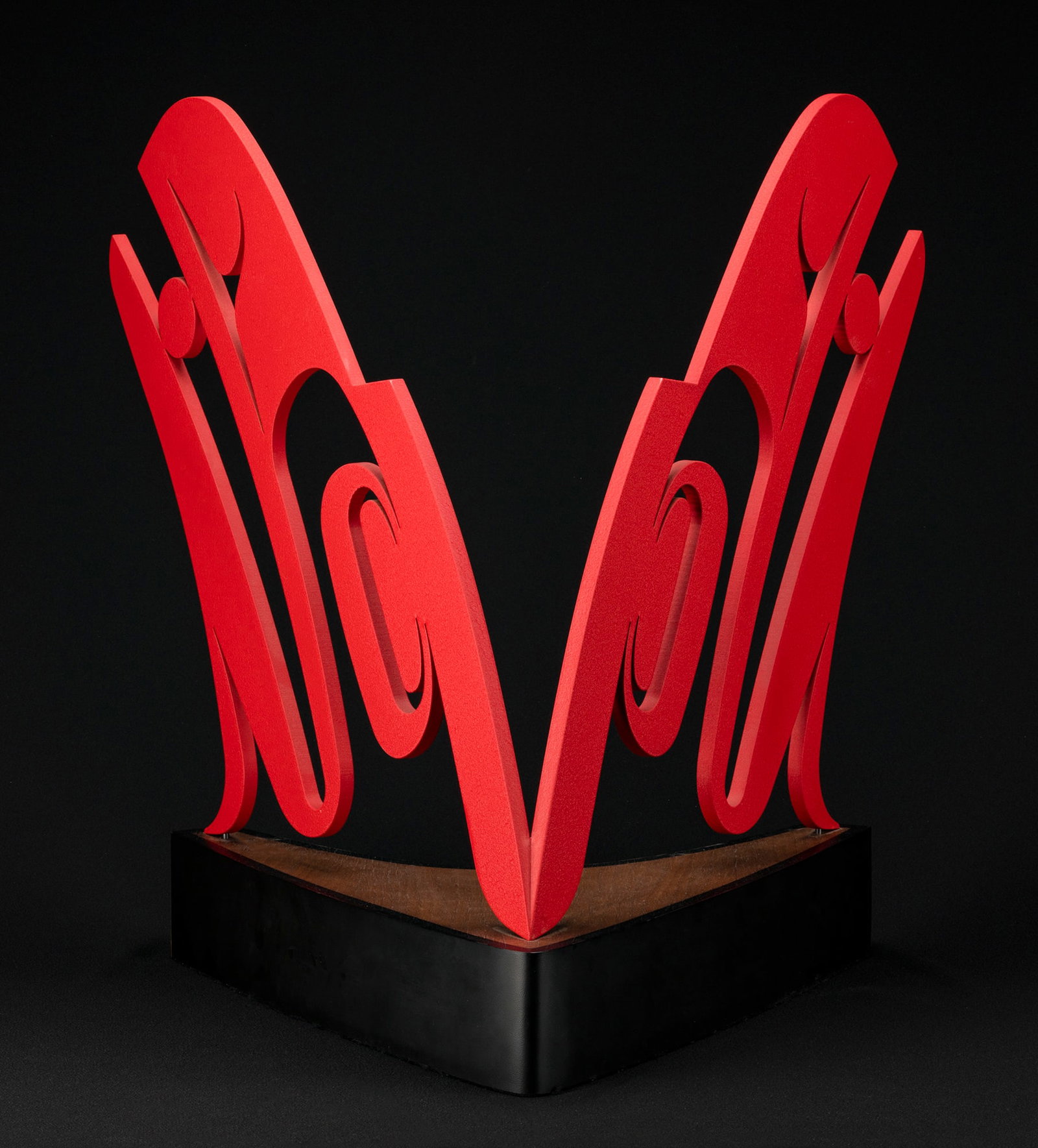 ROBERT DAVIDSON, HAIDA, Yaahl Kiingnganggang (Raven Calling), 2004: ROBERT DAVIDSON (GUUD SANS GLANS), O.C., O.B.C., (1946-) HAIDA, MASSET / WHITE ROCK Yaahl Kiingnganggang (Raven Calling), 2004 epoxy powdered coated aluminum, 21.5 x 17.5 x 20 in (54.6 x 44.5 x 50.8 c
