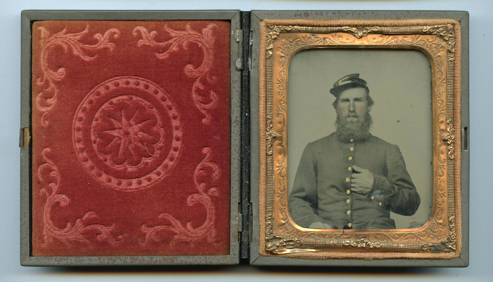 6th Plate Ambrotype CW Soldier- Razor Sharp! (1 of 1)