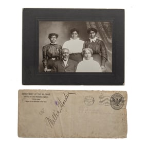 [AFRICAN AMERICANA] Civil War Veteran w/ Family 