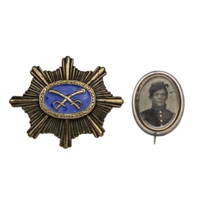 [CIVIL WAR] Sheridan Cavalry Corps Badge & Soldier Tintype Pin